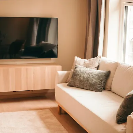 Celestial Bergen Central Apartment *